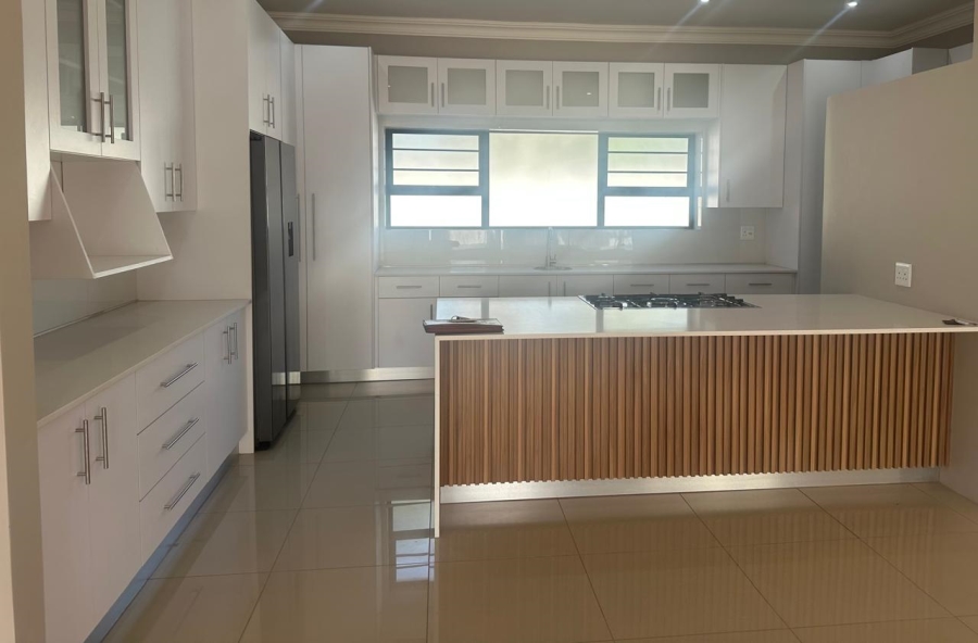 4 Bedroom Property for Sale in Bothasrus Eastern Cape